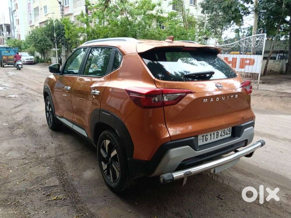 Nissan Magnite N-connecta Mt, 2025, Petrol