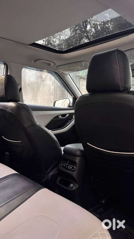 Hyundai Creta, 2023, Petrol