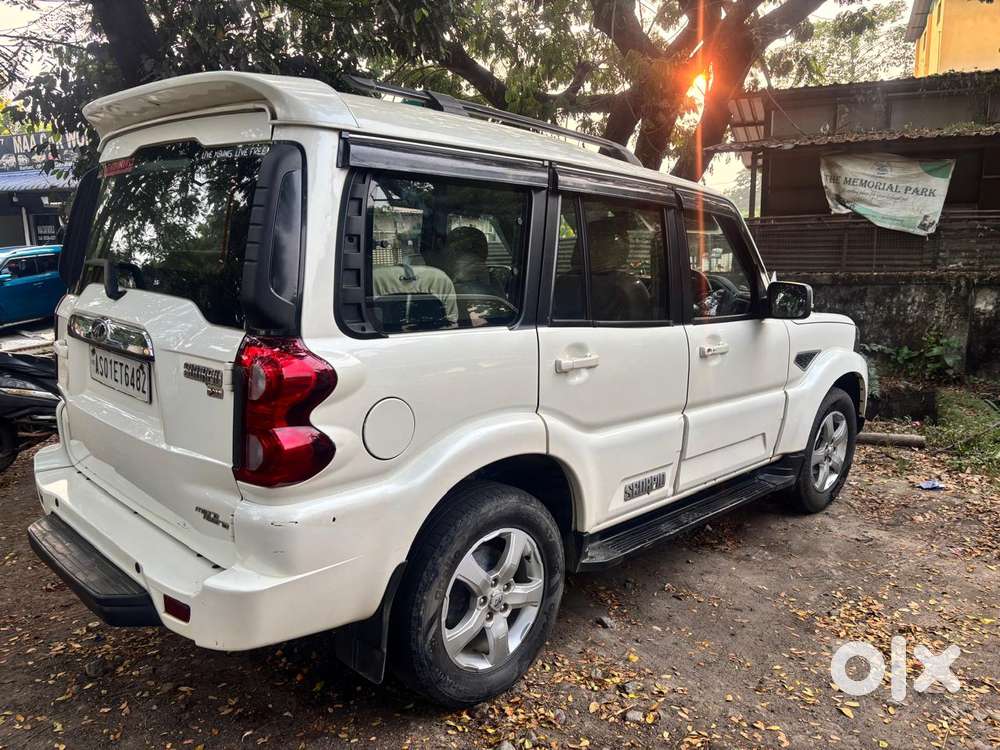 Mahindra Scorpio Classic 2.2 S 11 Mt 7 Str, 2021, Diesel