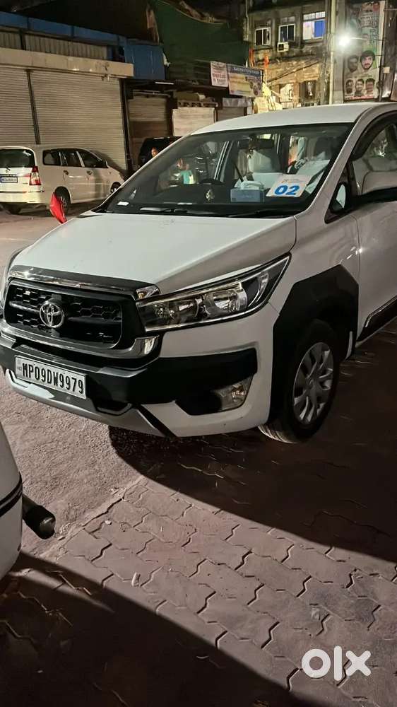 Toyota Innova 2.5 Gx 2024