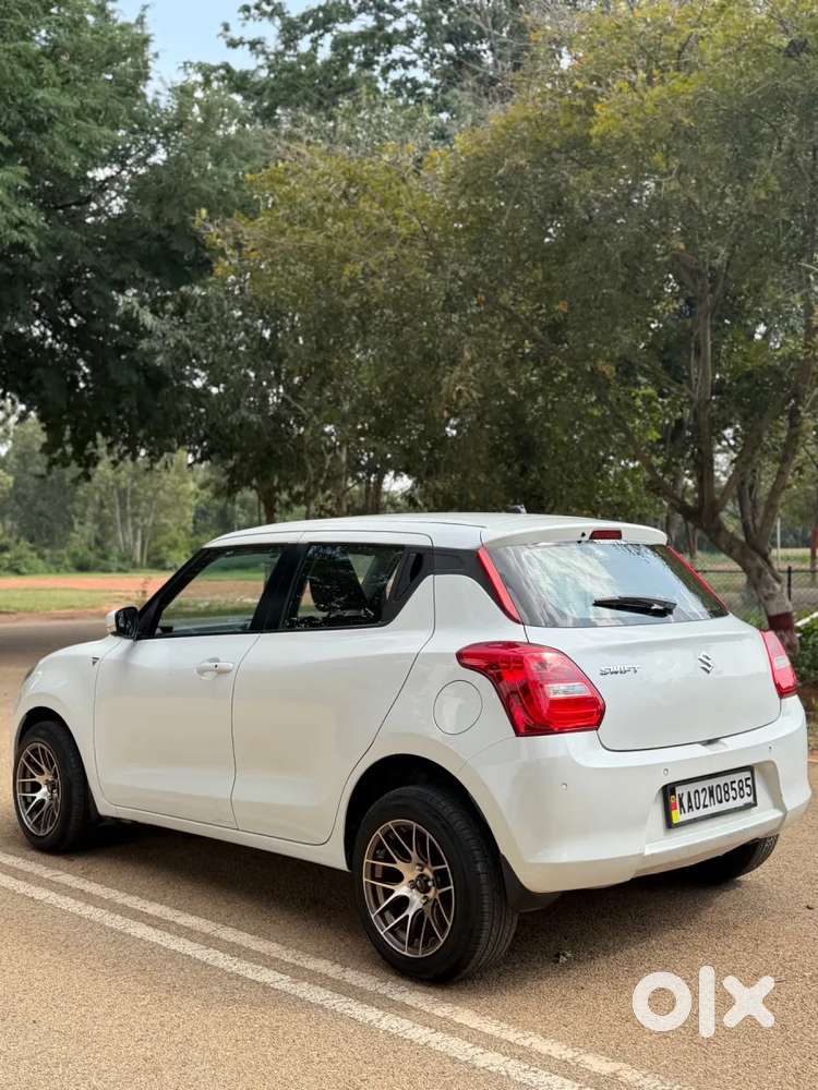 Maruti Suzuki Swift 1.3 Zxi, 2020, Petrol