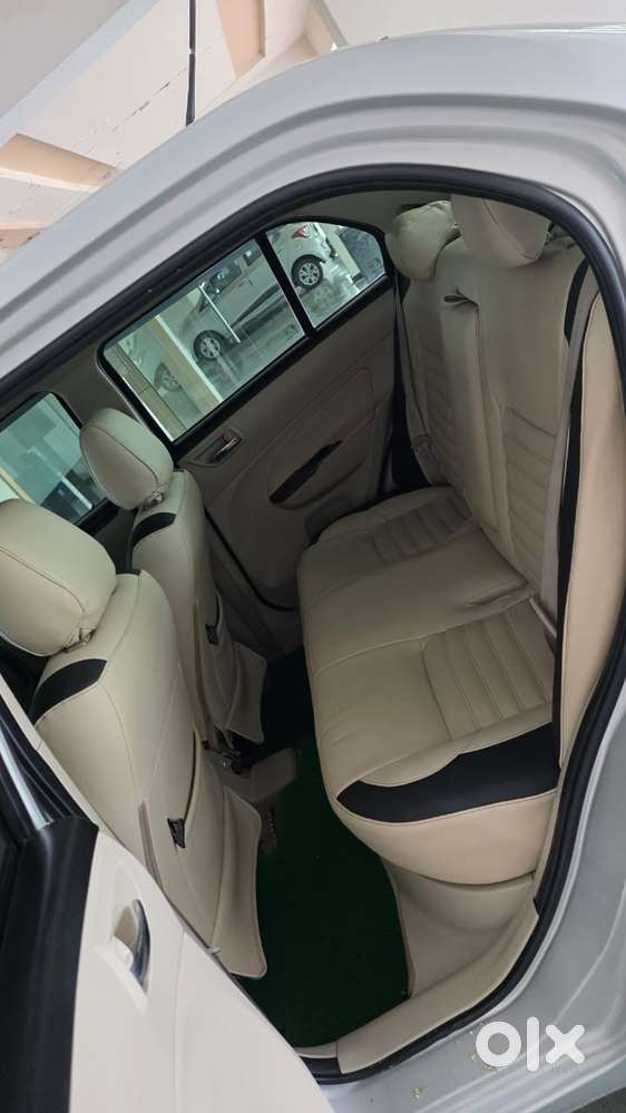 Maruti Suzuki Swift Dzire Vdi Optional, 2016, Diesel