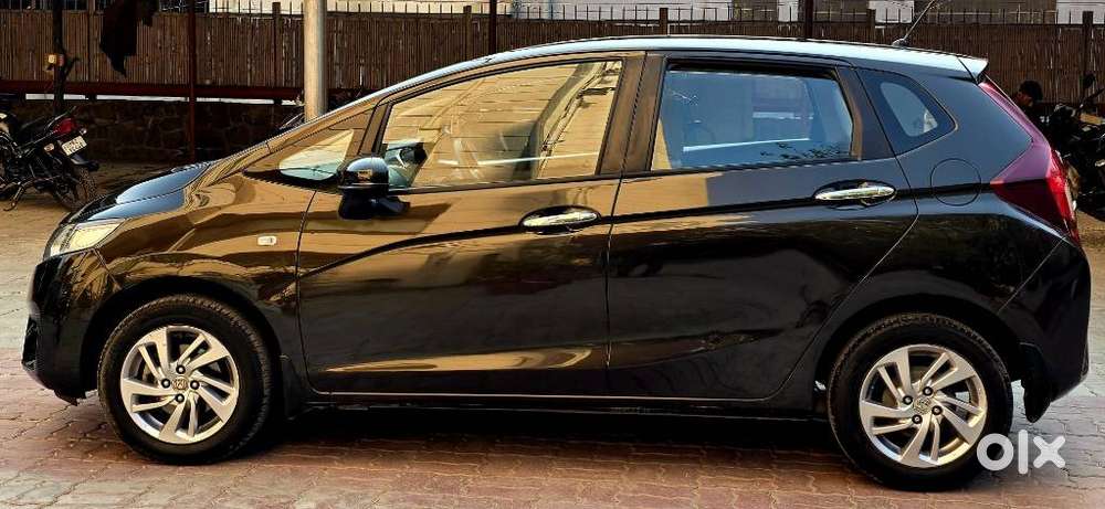 Honda Jazz V Mt Privilege, 2018, Petrol