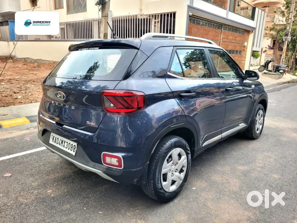 Hyundai Venue S Turbo, 2019, Petrol