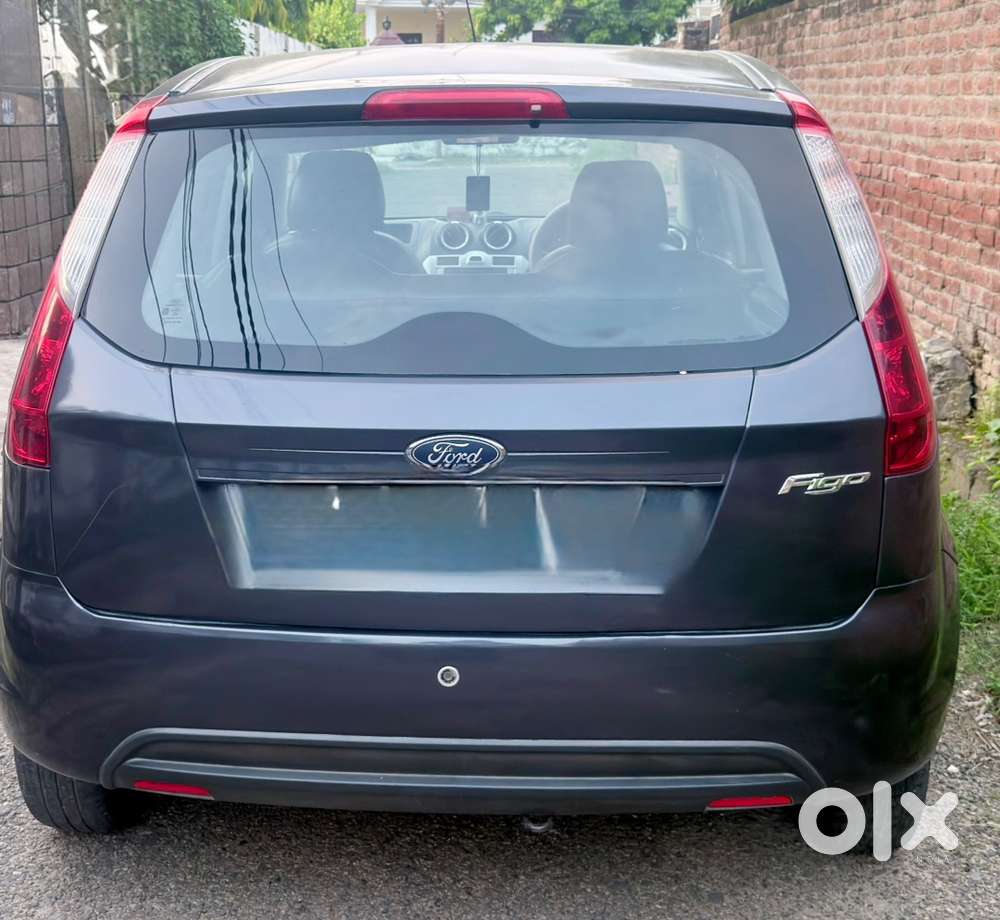 Ford Figo 2011 Car