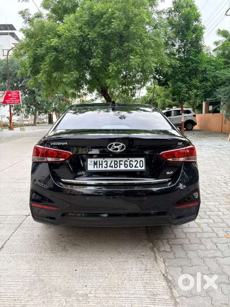 Hyundai Verna Fluidic 1.6 Vtvt Sx Opt, 2018, Petrol