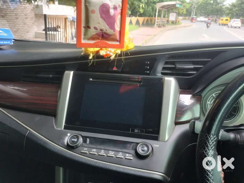 Toyota Innova Crysta 2020 Diesel Manual