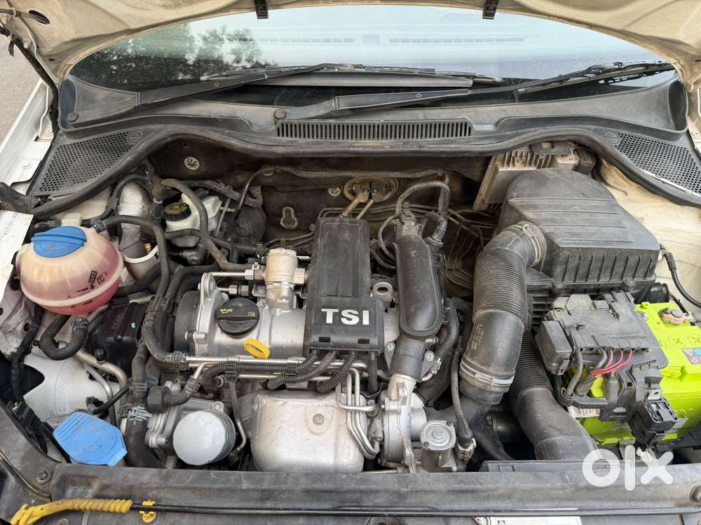 Volkswagen Vento Petrol Highline At, 2014, Petrol