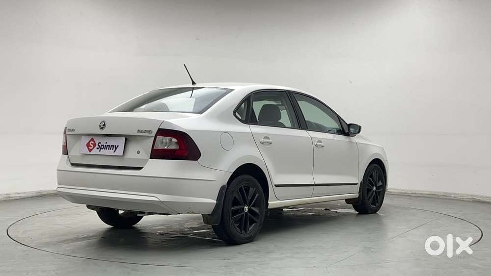 Skoda Rapid 1.0 Ambition Tsi At, 2020, Petrol