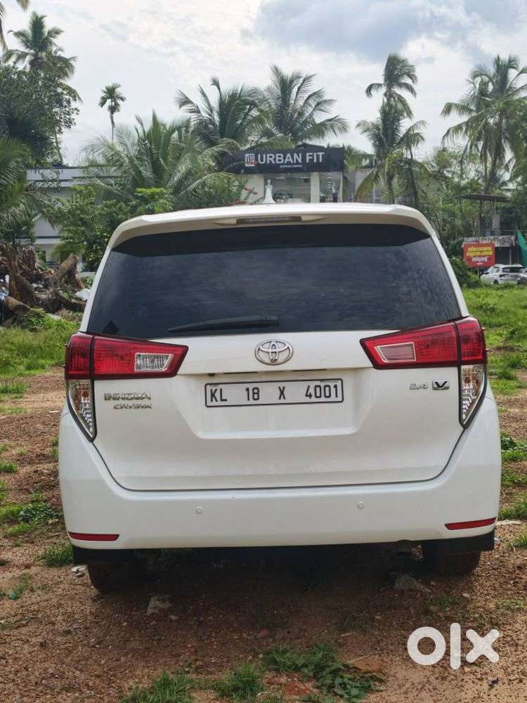 Toyota Innova Crysta 2.4 V, 2019, Diesel