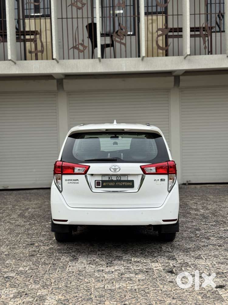 Toyota Innova Crysta [2020-ongoing] 2.4 Gx 7 Str, 2020, Diesel