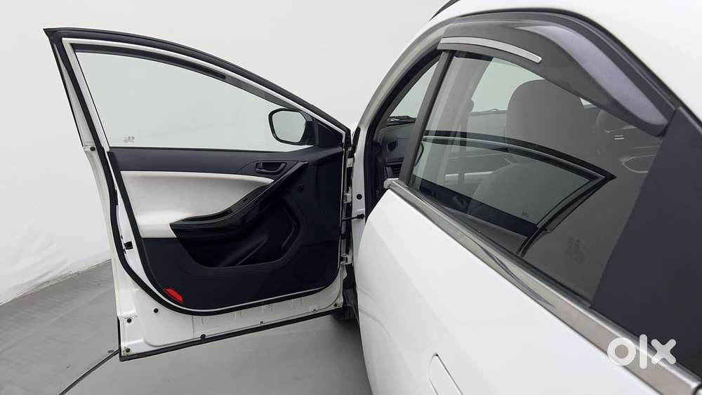 Tata Curvv Pure Plus S 1.2 Revotron Petrol 7dca, 2024, Petrol
