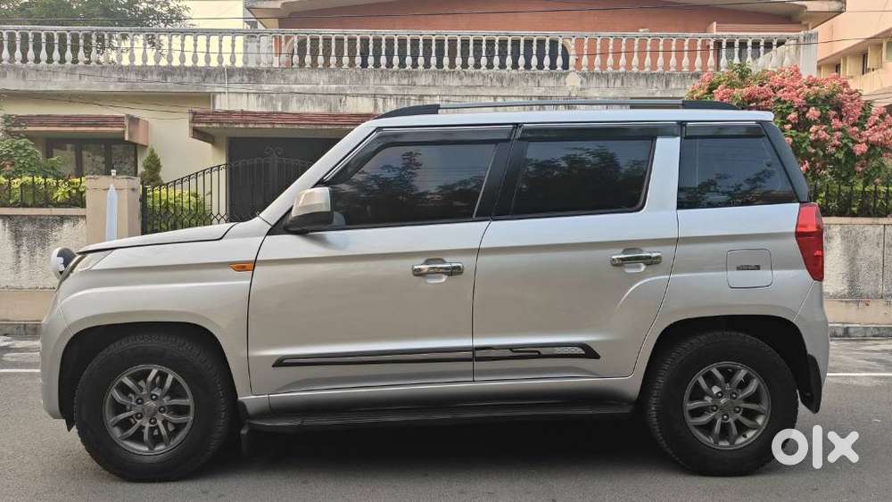 Mahindra Tuv 300 T10, 2018, Diesel