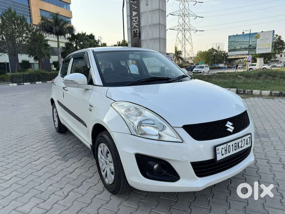 Maruti Suzuki Swift Lxi Option, 2016, Petrol