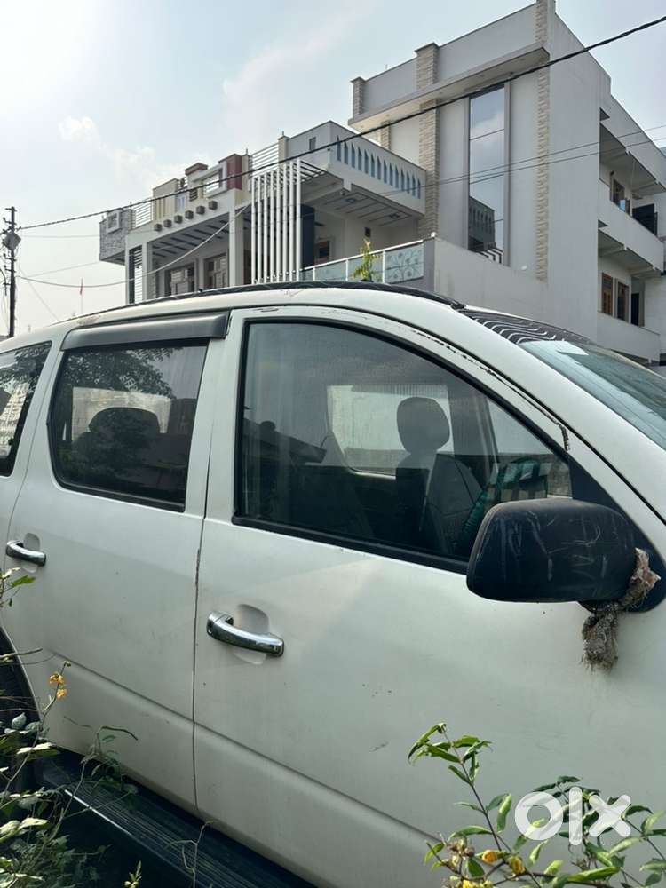 Mahindra Xylo Diesel 2012