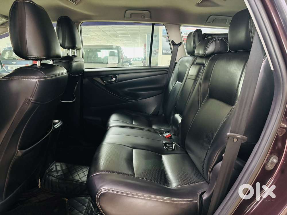 Toyota Innova Crysta 2.4 G Mt 8s, 2021, Diesel