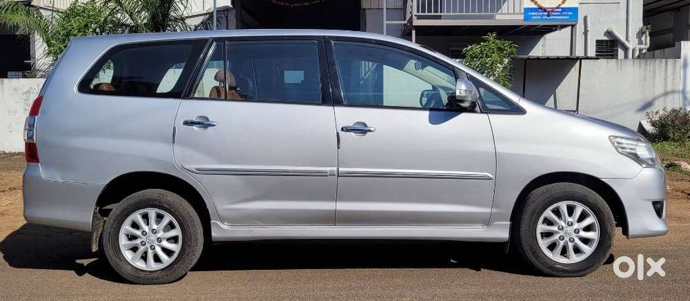 Toyota Innova 2.5 V 7 Str, 2012, Diesel