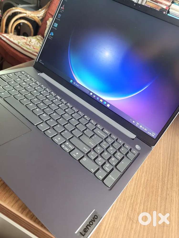 Lenovo V15 AMD Ryzen 3
