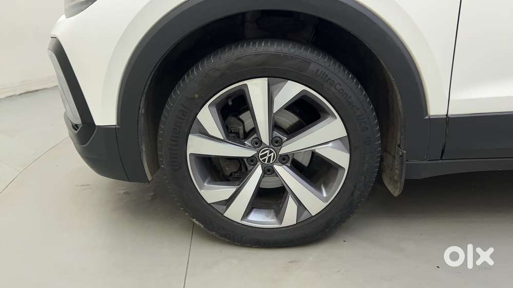 Volkswagen Taigun Topline 1.0 Tsi At (electric Seats), 2022, Petrol