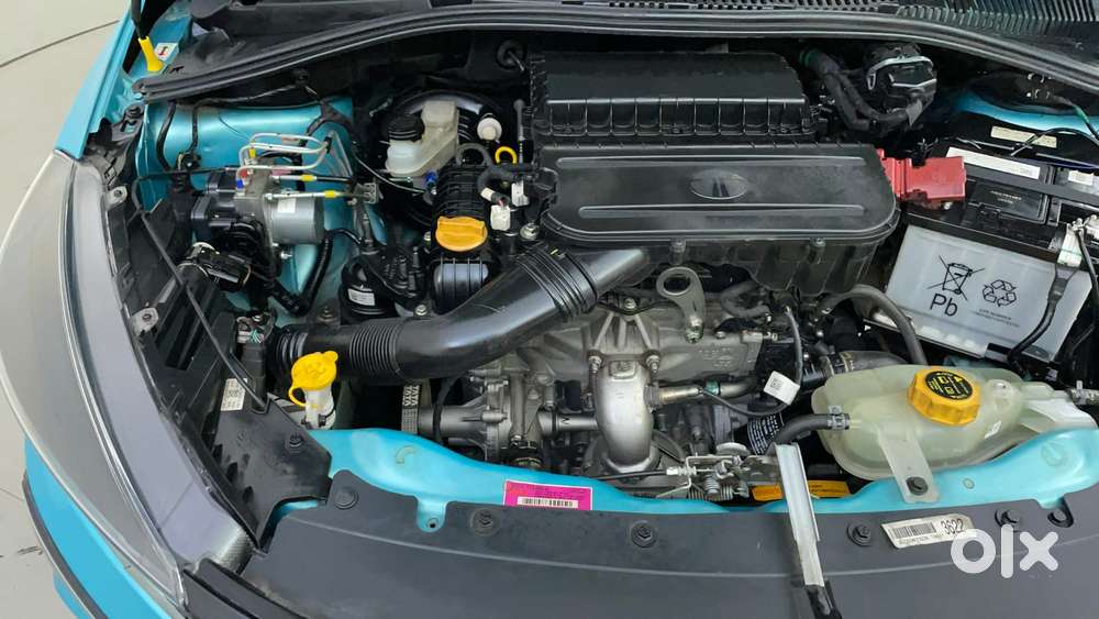 Tata Tiago Xza, 2025, Petrol