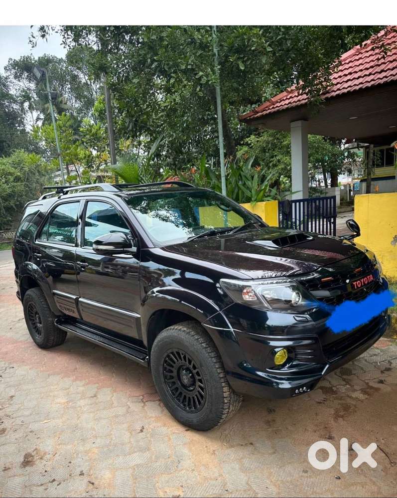 Toyota Fortuner 3.0 2011