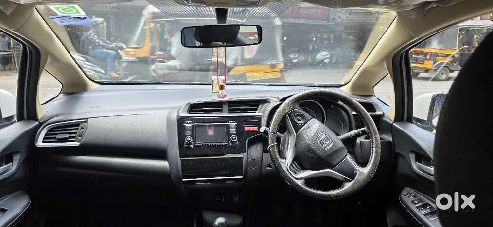 Honda Jazz 2016 Petrol 75000 Km Driven