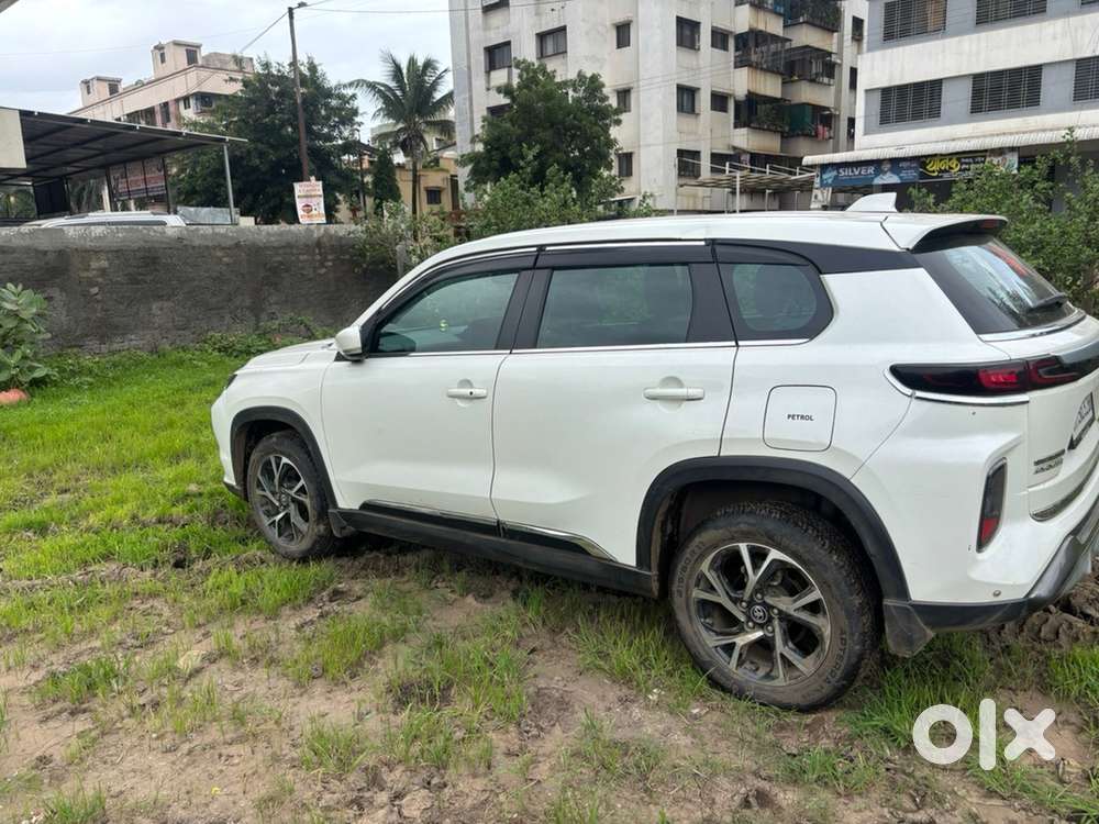 Toyota Urban Cruiser 2025 Hyryder Variant