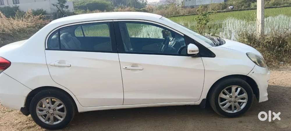 Honda Amaze 2013 Diesel 130000 Km Driven