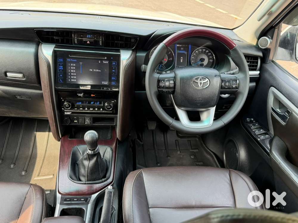 Toyota Fortuner 2017 Diesel 151000 Km Driven