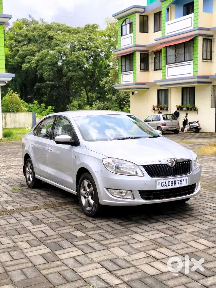 Skoda Rapid 1.6 Ambition 2014