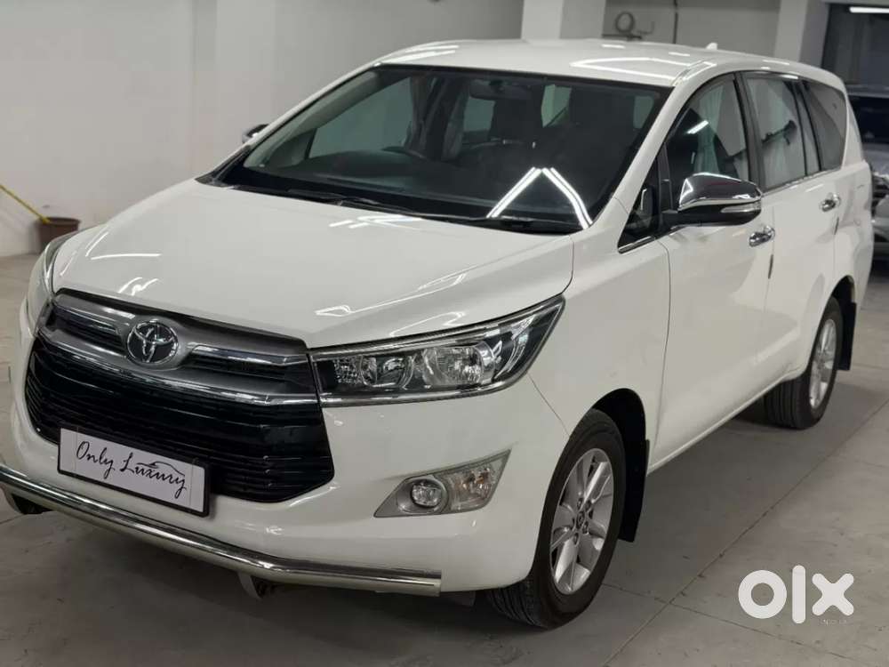Toyota Innova Crysta 2.8 Gx At 7 Str, 2016, Diesel