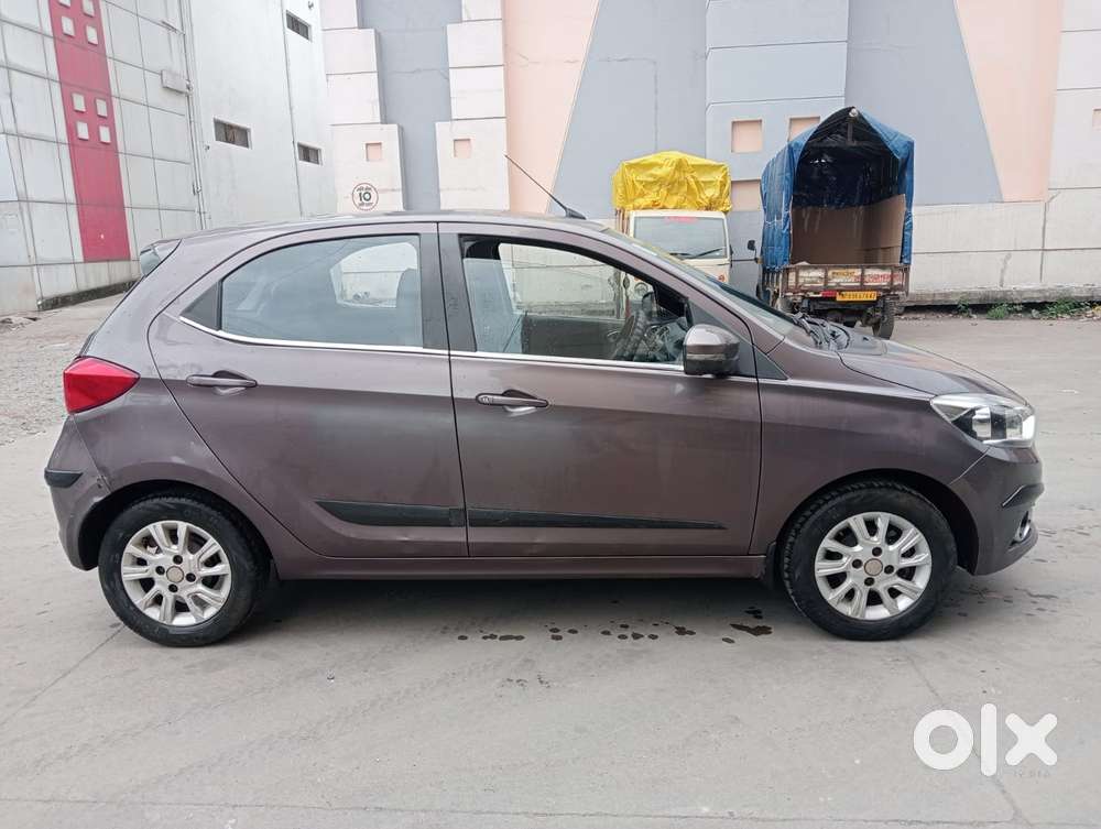 Tata Tiago Xz Opt, 2017, Petrol