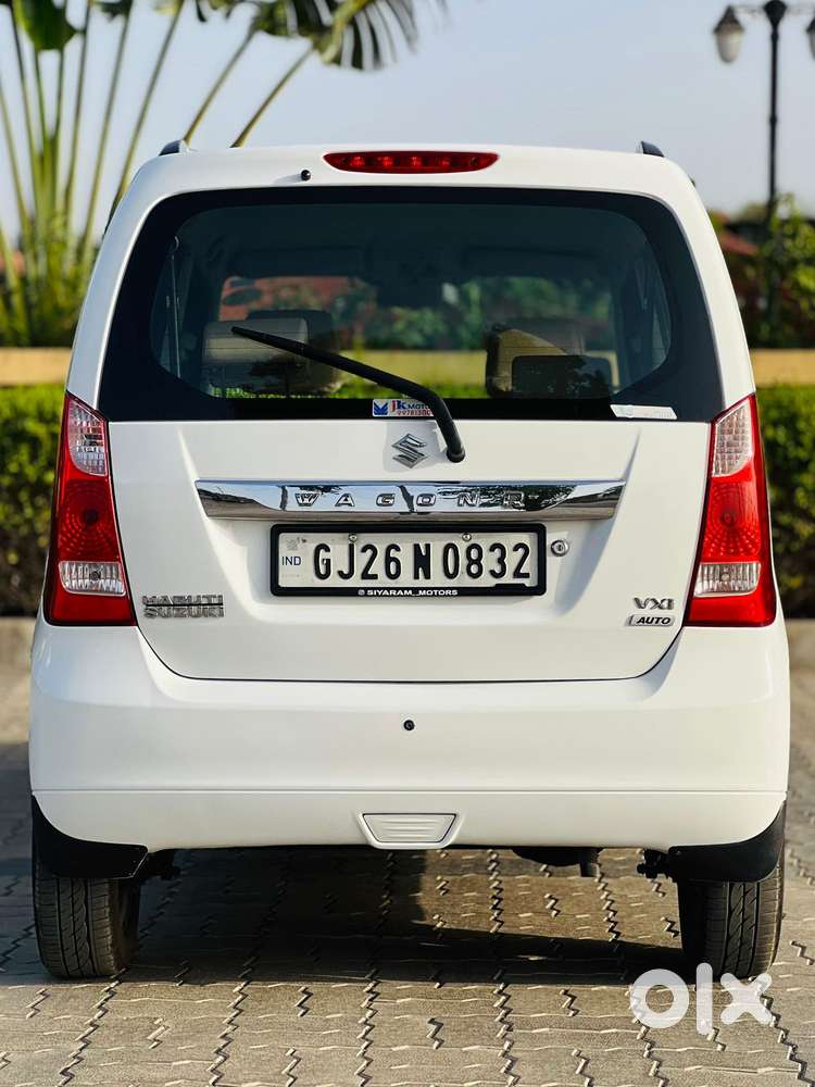 Maruti Suzuki Wagon R Vxi Amt Opt, 2017, Cng & Hybrids