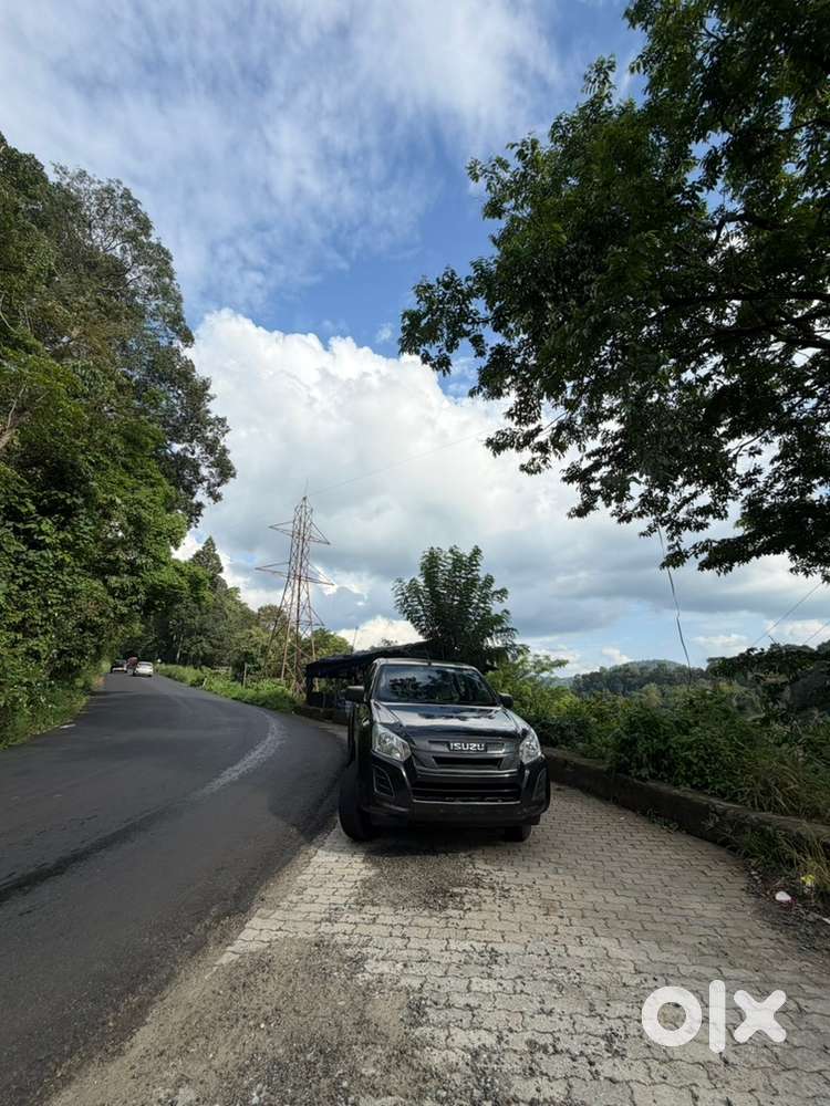 Isuzu Manual Diesel 2023
