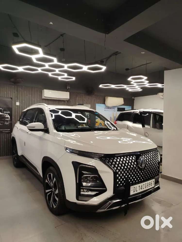Mg Hector 2023 Petrol 39800 Km Driven