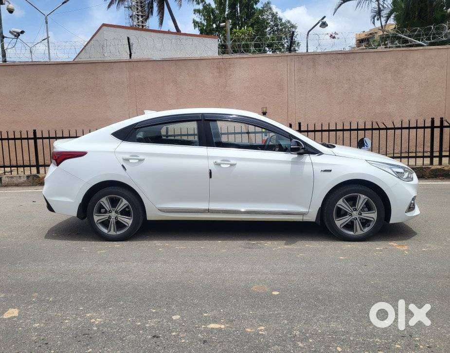Hyundai Verna Crdi Vgt 1.5, 2017, Petrol