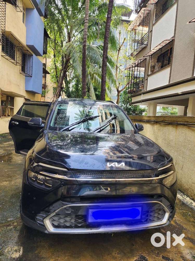 Kia Carens Black 13k Km 5 Yrs Extended Warranty