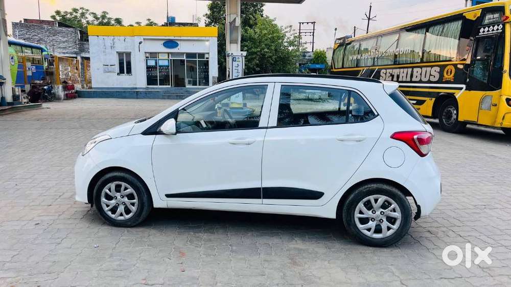 Hyundai Grand I10 1.2 Crdi Sportz Option, 2017, Diesel