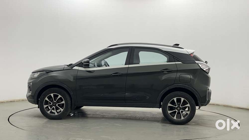 Tata Nexon 1.2 Revotron Xza Plus (o) Dual Tone, 2020, Petrol
