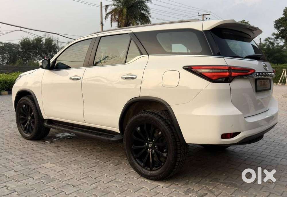 Toyota Fortuner 4x4 At 2.8 Diesel, 2023, Diesel