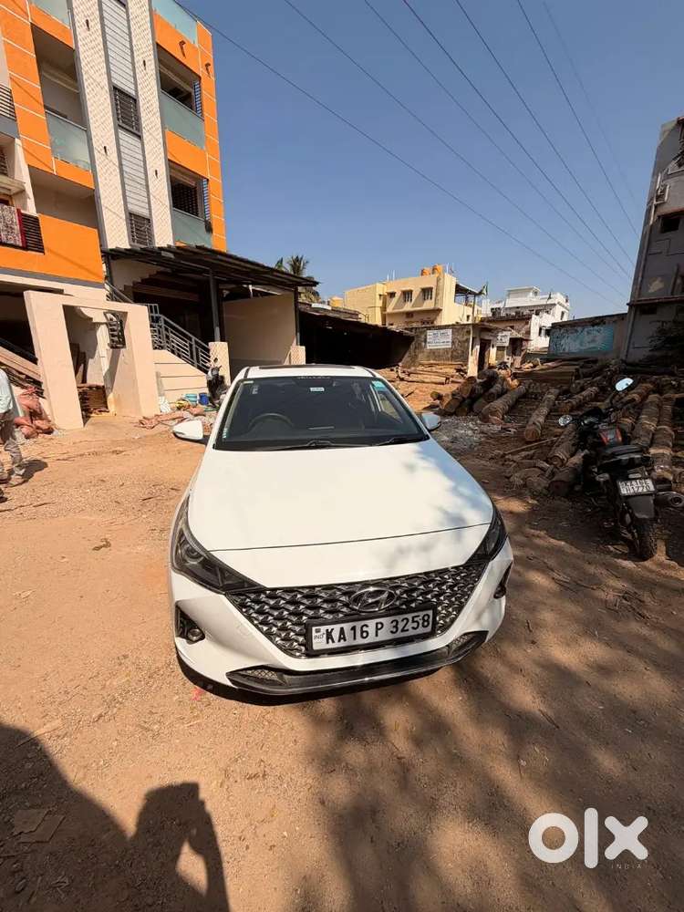 Hyundai Verna 2022 Diesel 77000 Km Driven