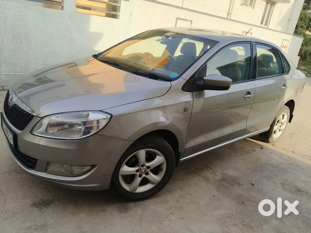 Skoda Rapid 2015 Diesel Car