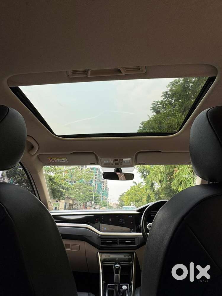 Volkswagen Virtus 1.0 Tsi At Bs-vi Car Of 2023 Only 21000km Driven