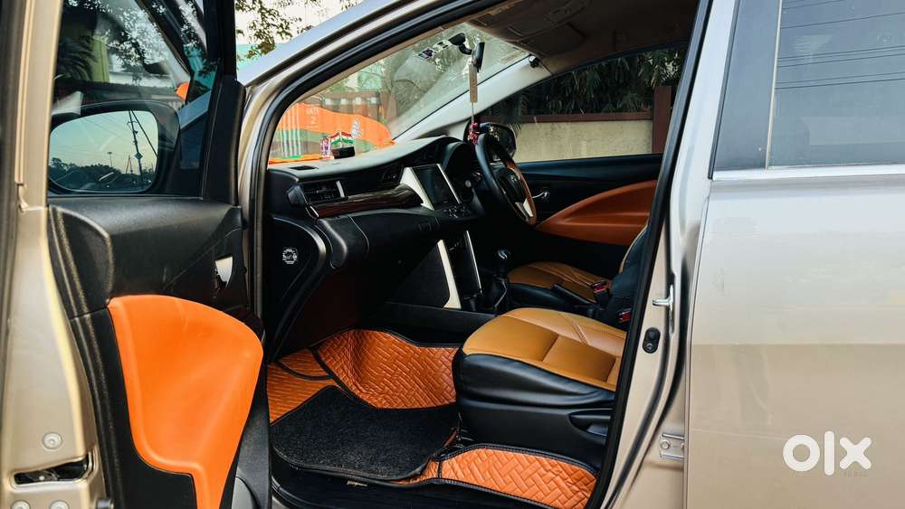 Toyota Innova Crysta 2.4 Gx Limited Edition 8 Str, 2018, Diesel