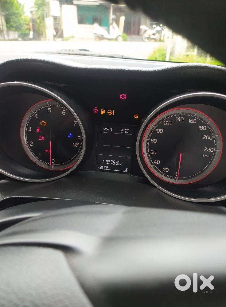 Maruti Suzuki Swift 1.3 Zxi, 2019, Petrol