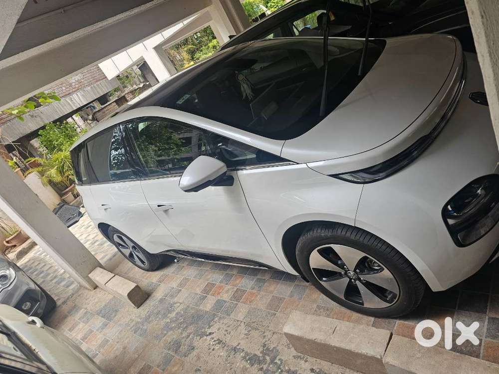 Mg Windsor Ev 2025 Electric Good Condition