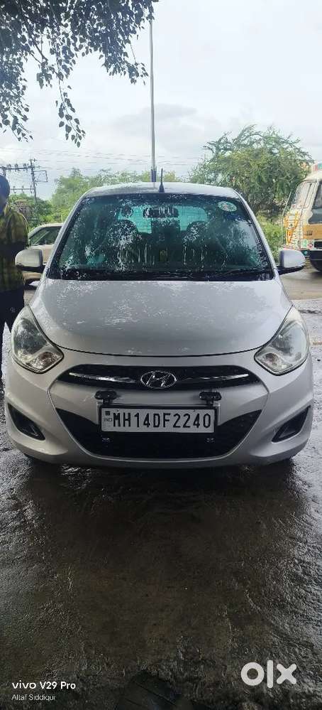 Hyundai I10 2012 Petrol + Cng 100000 Km Driven ( Cng Average 28+)