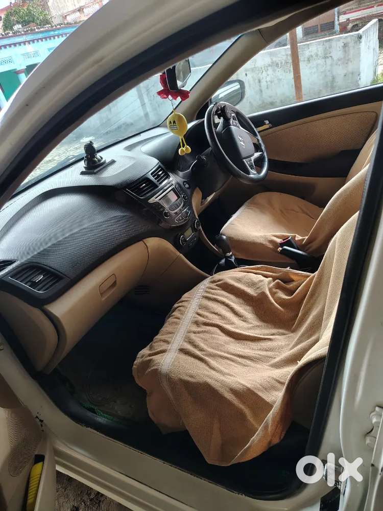Hyundai Verna Crdi 2012