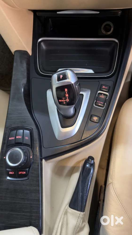 Bmw 3 Series Gt 320d Luxury Line, 2015, Diesel