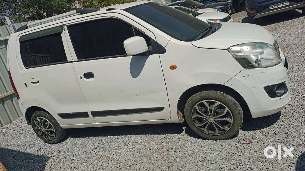 Maruti Suzuki Wagon R Vxi 1.0, 2018, Petrol